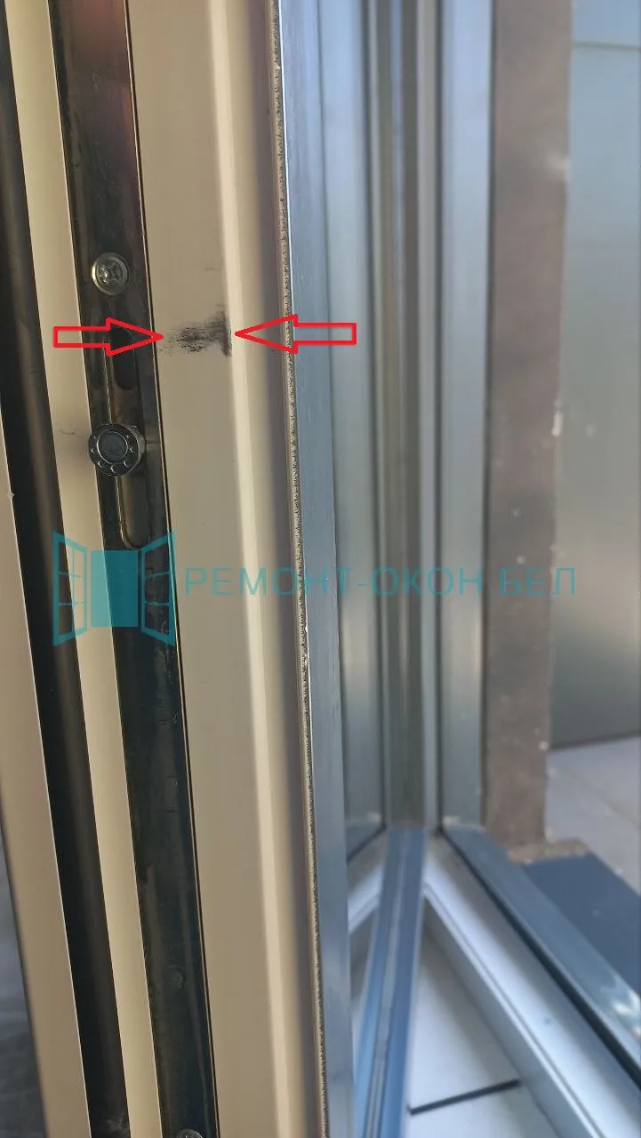 регулировка пластиковых дверей балкона